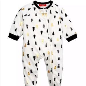 Macy’s Family Pajamas Infant Tree Print Footed PJs 12 Months